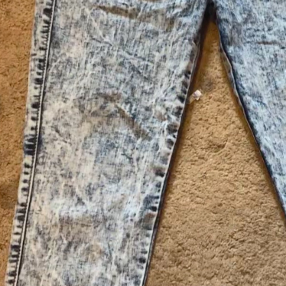 Stone washed jeans size seven !!!